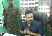 রিভালবার নিয়ে বুথে ঢুকে ভোট দেওয়ায় সঞ্জয় দত্তকে শোকজ করল নির্বাচন কমিশন/The News বাংলা