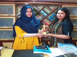বাংলার মেয়ে বোর্ডের দশম শ্রেণীর পরীক্ষায় গোটা ভারতে তৃতীয় বাংলার মেয়ে বোর্ডের দশম শ্রেণীর পরীক্ষায় গোটা ভারতে তৃতীয়/The News বাংলা