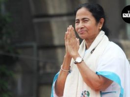জয় শ্রী রাম শ্লোগানের ভয়ে, হেলিকপ্টারে কাঁচড়াপাড়া গেলেন মমতা বন্দ্যোপাধ্যায় জয় শ্রী রাম শ্লোগানের ভয়ে হেলিকপ্টারে কাঁচরাপাড়া গেলেন মমতা বন্দ্যোপাধ্যায়/The News বাংলা